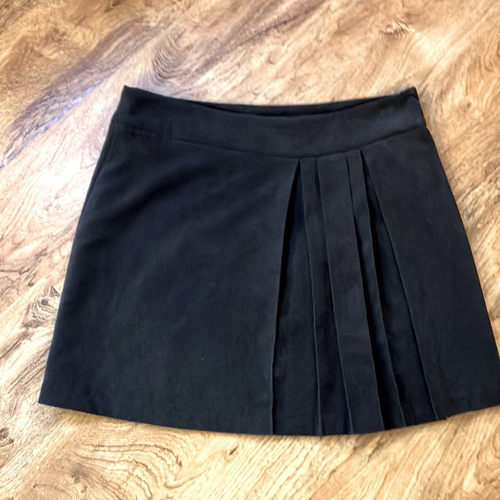 Anne Willi Paris black short pleated skirt size 1 preppy old money